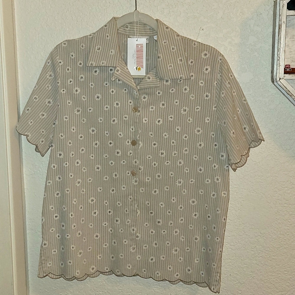 Floral blouse Vintage style